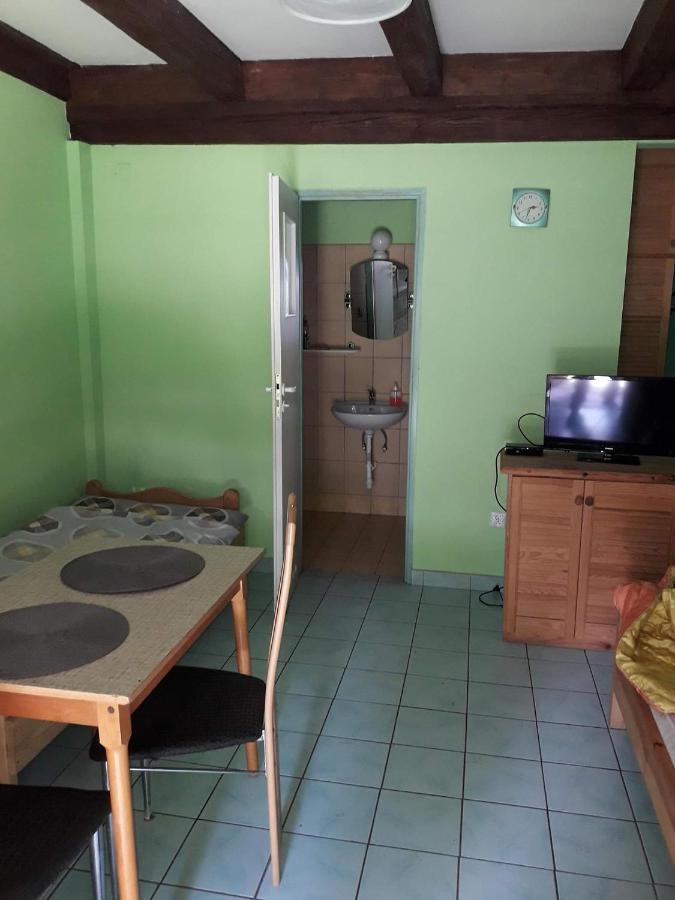 Agroturystyka W Ogrodach Sanok Esterno foto