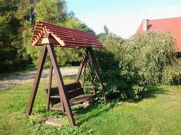 Agroturystyka W Ogrodach Sanok Esterno foto