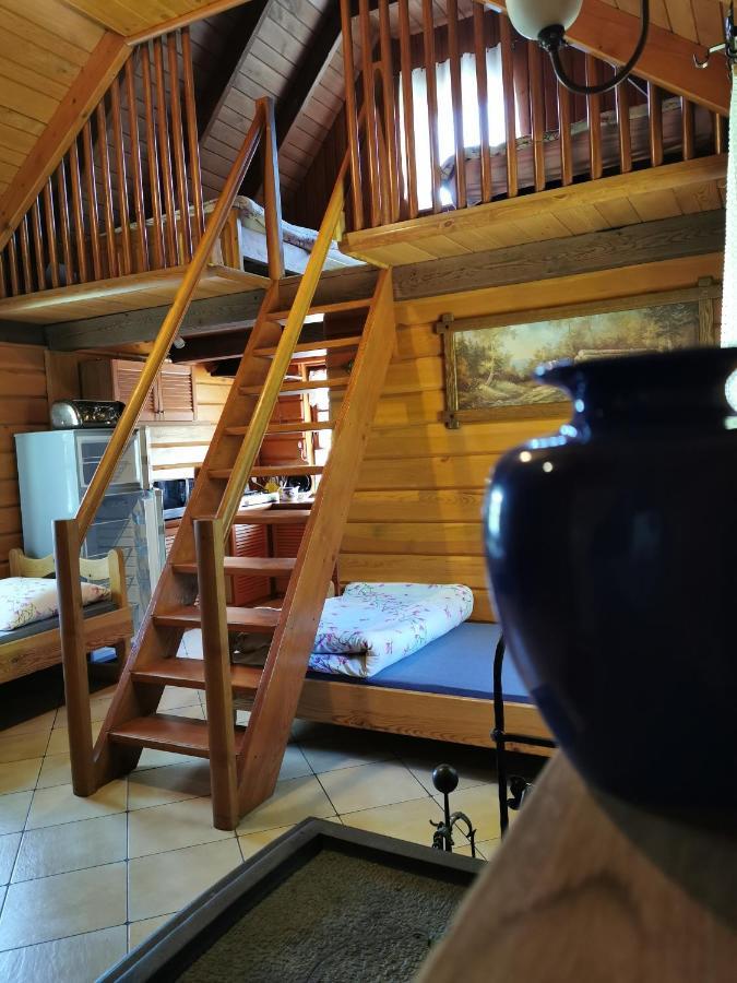 Agroturystyka W Ogrodach Sanok Esterno foto