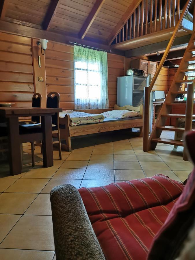 Agroturystyka W Ogrodach Sanok Esterno foto